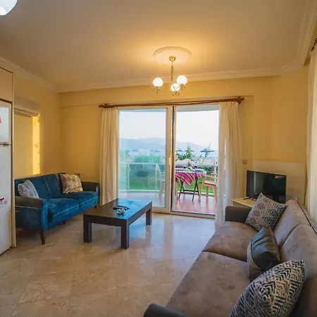 Sunset Club Aqua Lettings 3* フェティエ