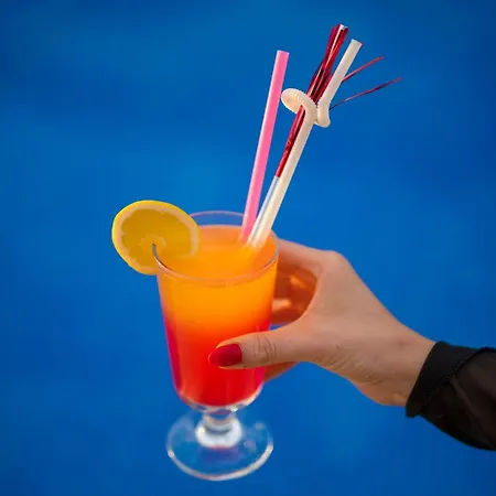 Sunset Club Aqua Lettings מלון דירות פאטהיה
