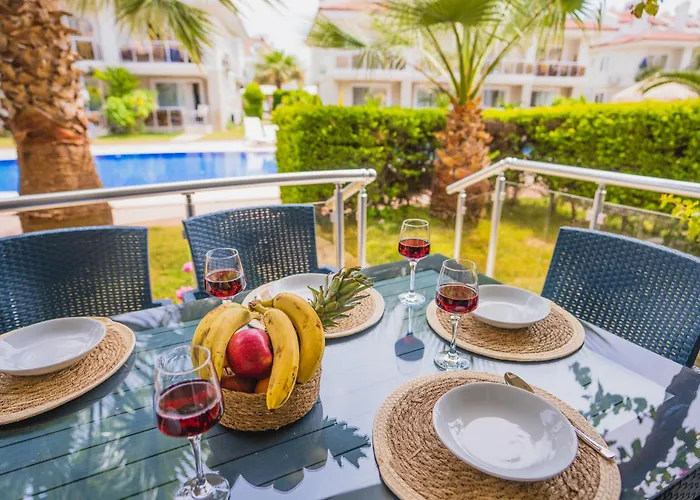 Sunset Club Aqua Lettings 3*