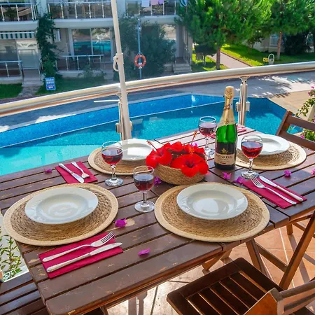 Appart hôtel Sunset Club Aqua Lettings