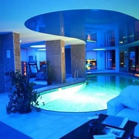 Sunset Club Aqua Lettings Aparthotel 3*