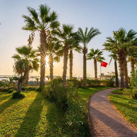 Apartahotel Sunset Club Aqua Lettings