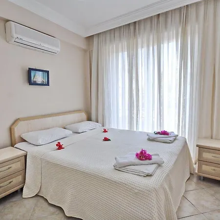 Sunset Club Aqua Lettings