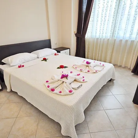 아파트호텔 Sunset Club Aqua Lettings 3*