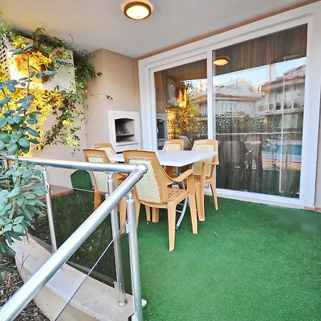 Sunset Club Aqua Lettings Aparthotel 3*