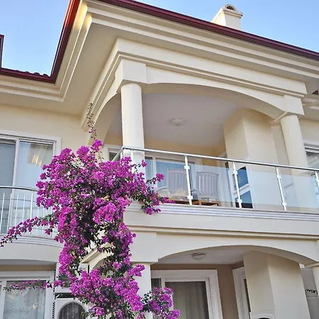 아파트호텔 Sunset Club Aqua Lettings 페티예