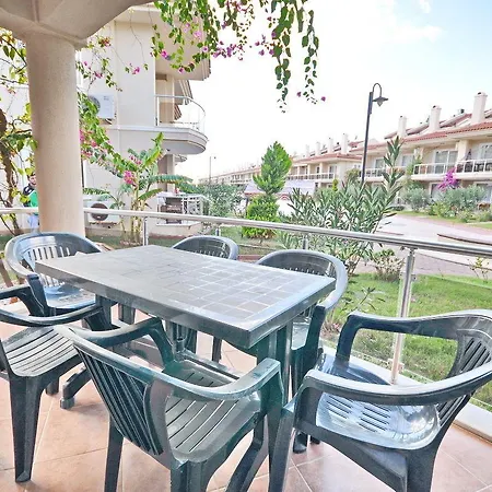 Sunset Club Aqua Lettings Apartahotel 3*