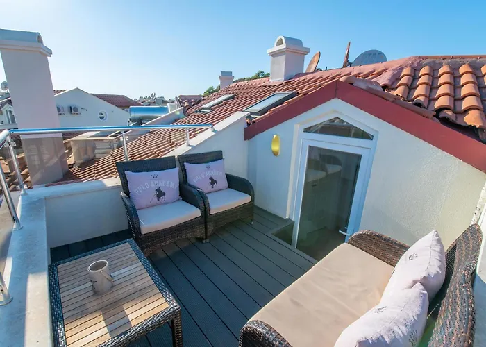 Sunset Club Aqua Lettings Hotel de apartamente