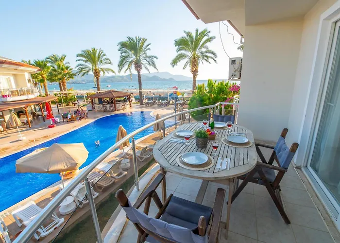 Sunset Club Aqua Lettings Hotel de apartamente