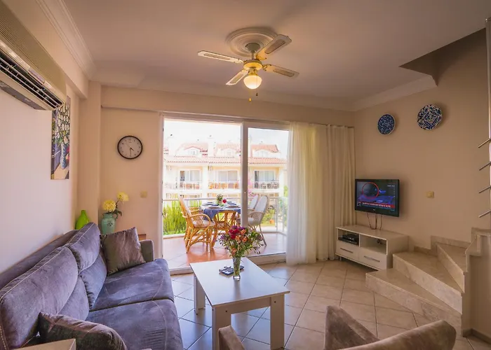 Sunset Club Aqua Lettings Apart-hotel 3*