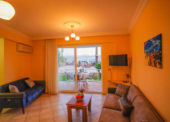 Hotel de apartamente Sunset Club Aqua Lettings 3*