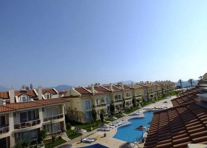 Aparthotel Sunset Club Aqua Lettings