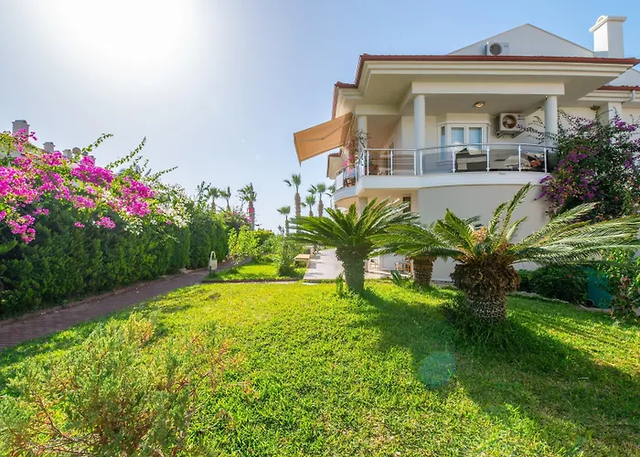 Sunset Club Aqua Lettings Aparthotel Fethiye