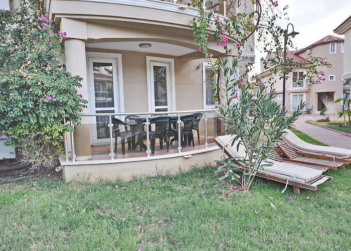 Hotel de apartamente Sunset Club Aqua Lettings 3*