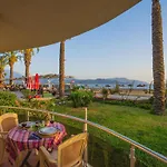 Sunset Club Aqua Lettings 아파트호텔 페티예