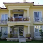 Sunset Club Aqua Lettings 아파트호텔