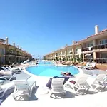 Sunset Club Aqua Lettings 아파트호텔 3*