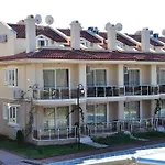 Sunset Club Aqua Lettings 페티예